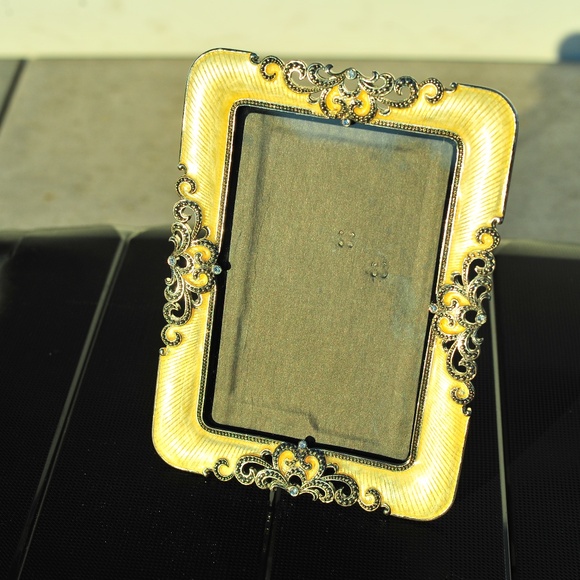 Vintage Metalwork Floral Metallic Yellow Glazed Silver Crystals Picture Frame - Picture 1 of 10